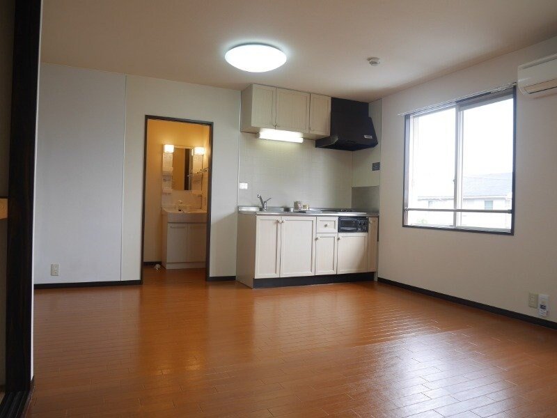 物件内観写真16　(別部屋反転写真)