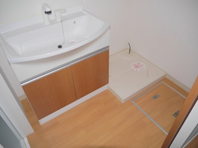 物件内観写真9　(同物件別室写真)