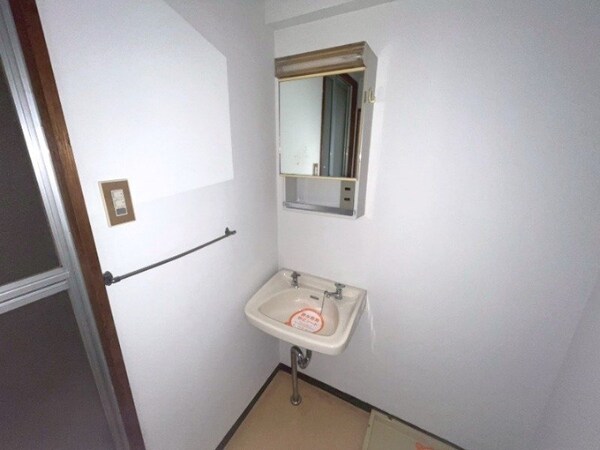 洗面所