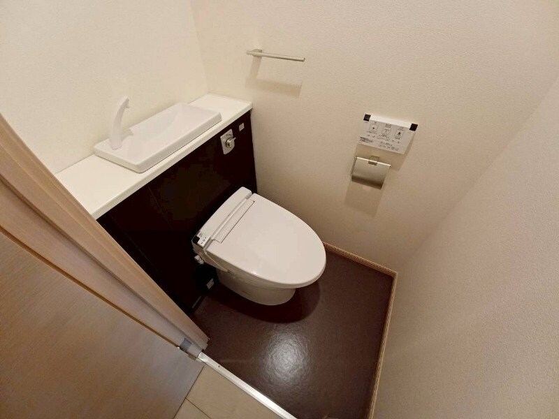 物件内観写真8　(反転タイプ参考写真)