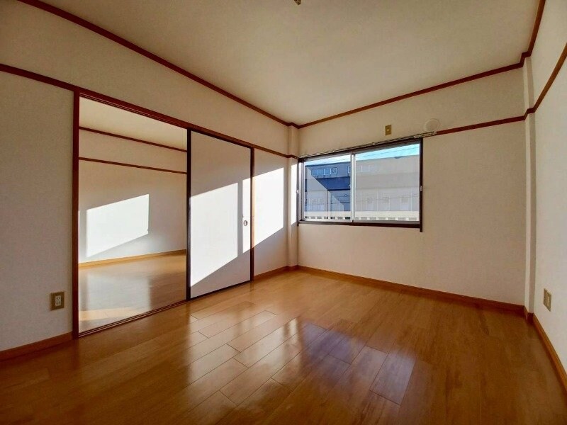 物件内観写真10　(同型参考写真)