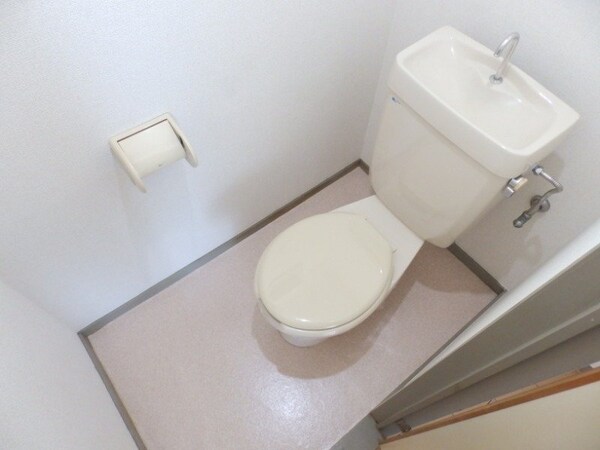 トイレ(別部屋参考写真です)