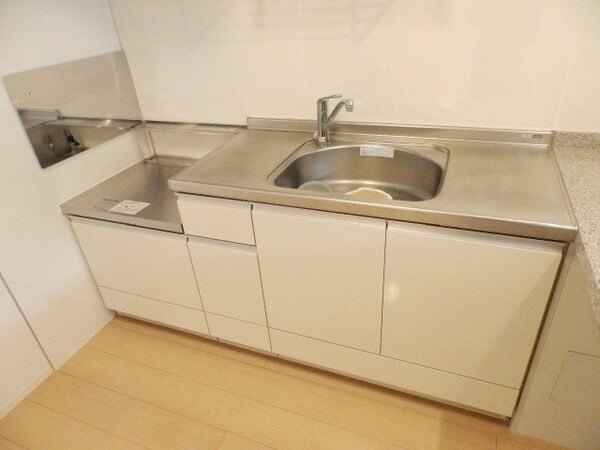 キッチン(同タイプ部屋写真です。)