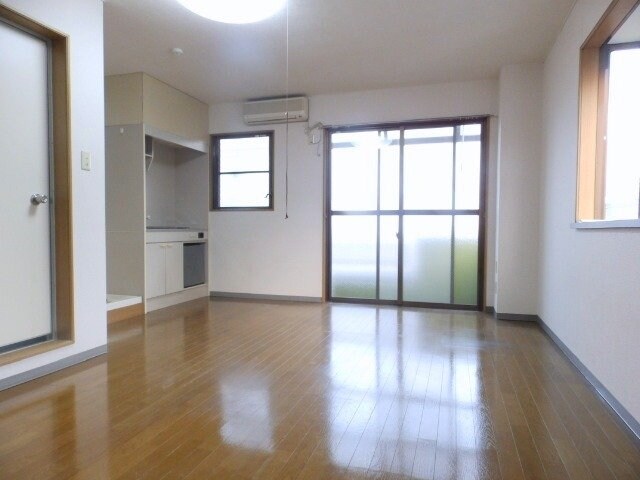 物件内観写真5　(別部屋参考写真です。)