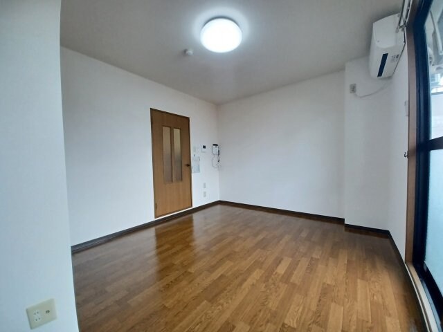 物件内観写真13　(同タイプの画像です)