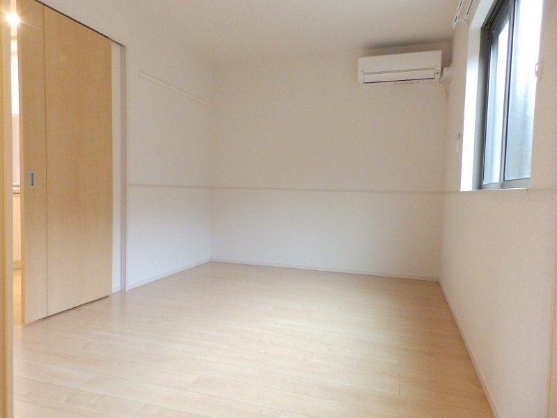 物件内観写真10　(同型参考写真です。)