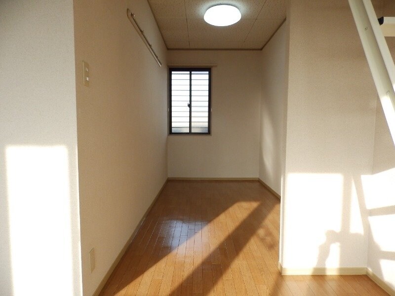 物件内観写真18　(同型反転参考写真です。)