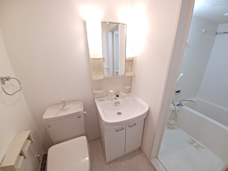 物件内観写真19　(同型参考写真)