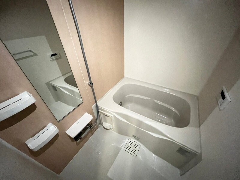 物件内観写真9　(同物件別室反転タイプ)