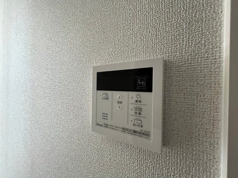 物件内観写真18　(同物件別室反転タイプ)