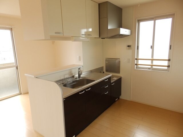 物件内観写真6　(同型参考写真です。)