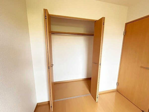収納(同物件別部屋参考写真です。)