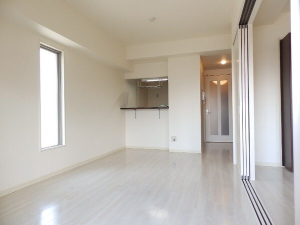 居室・リビング(同型参考写真)