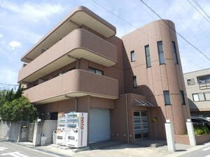 レジデンス阿倉川外観写真