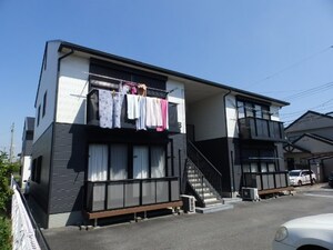 ラプランタン B棟外観写真