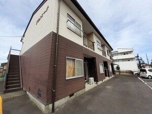 プラスコーポ外観写真