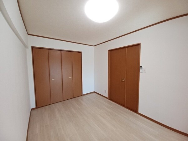 同棟別部屋タイプ