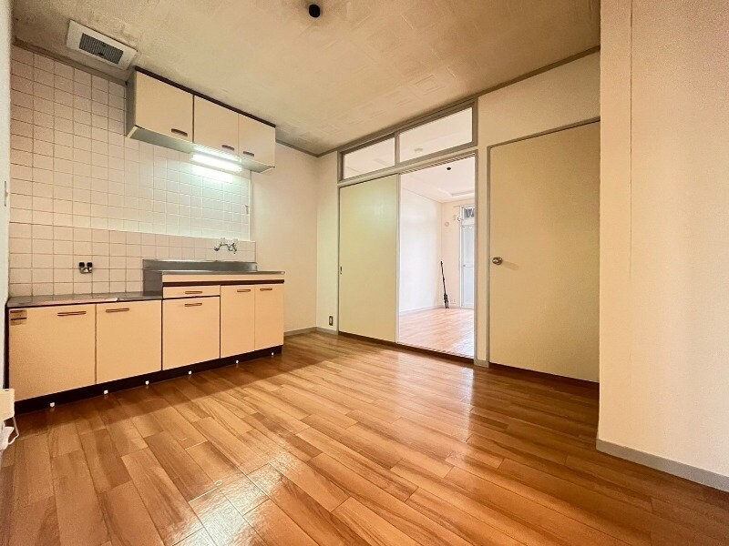 物件内観写真10　(同物件別部屋写真)