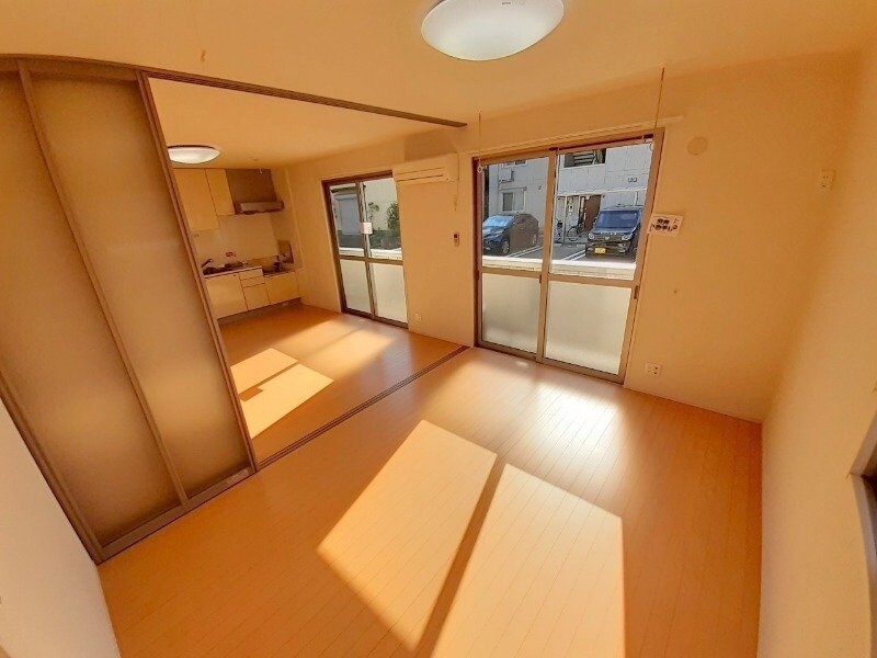 物件内観写真10　(同型反転参考写真)