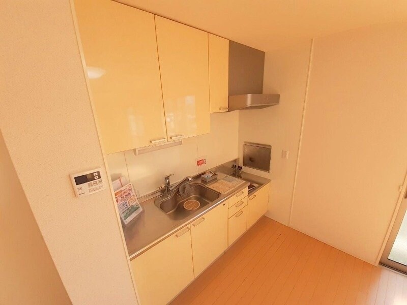 物件内観写真14　(同型反転参考写真)