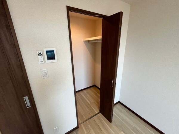 収納(同型別物件写真です)