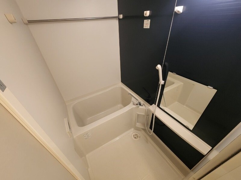 物件内観写真9　(別部屋同型タイプ)