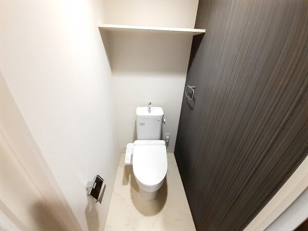トイレ(同型物件参考写真)