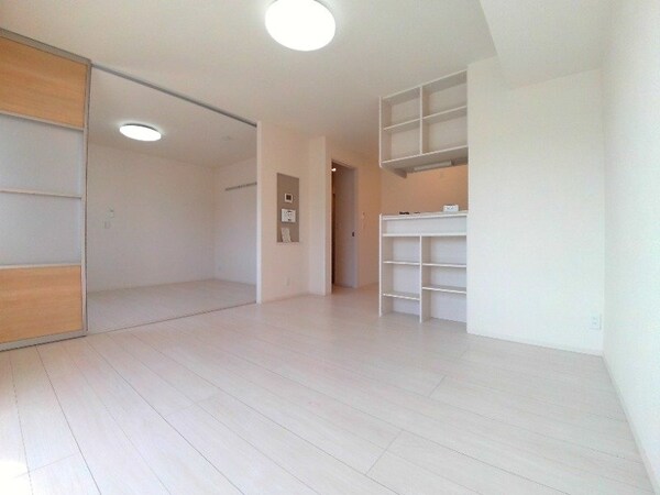 居室・リビング(同型タイプの画像です)