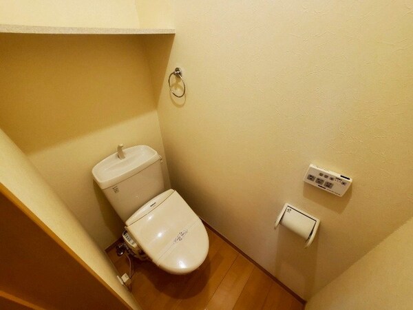 トイレ(同型別部屋写真)