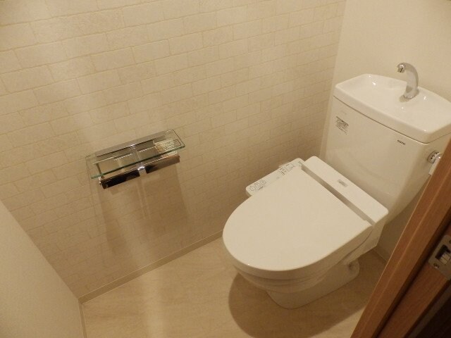 物件内観写真11　(同型タイプ)