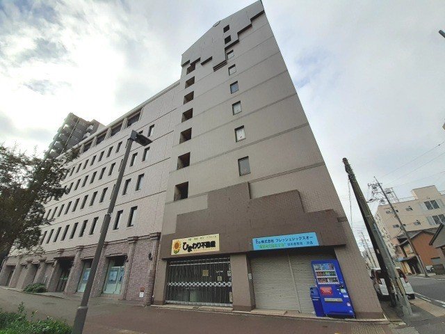 レスカール幸町