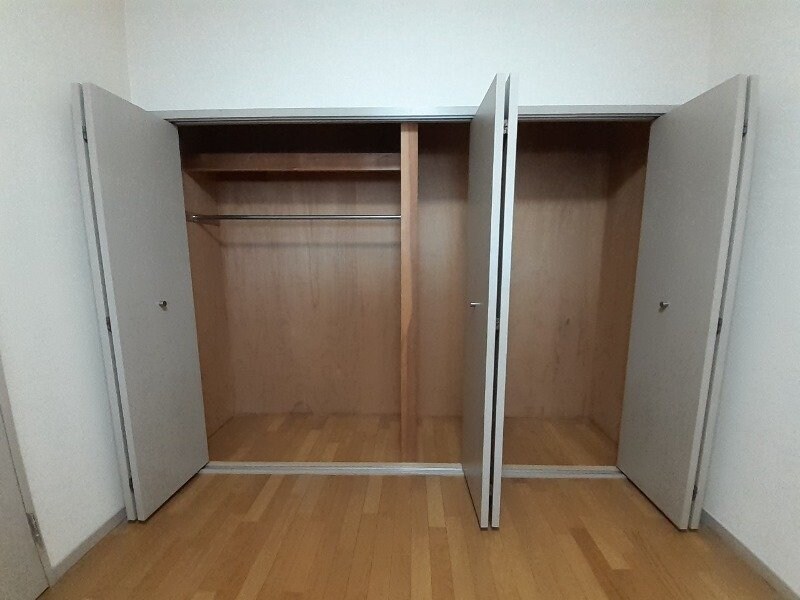 物件内観写真12　(同物件別室写真)