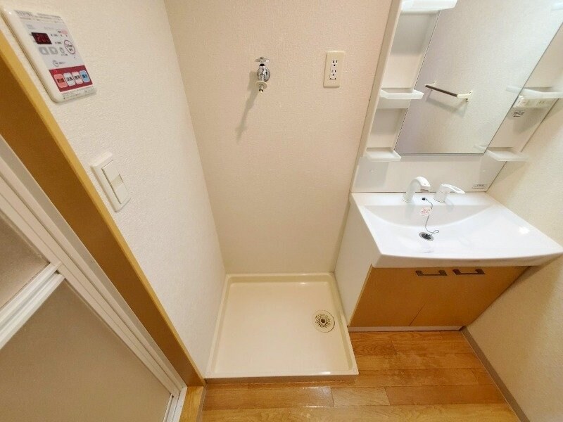 物件内観写真15　(同物件別室写真)