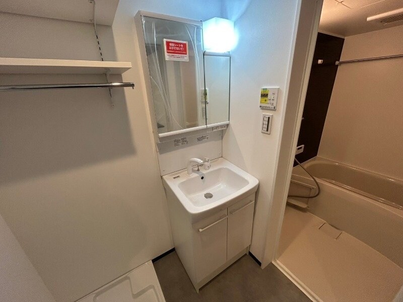 物件内観写真11　(※同型参照)