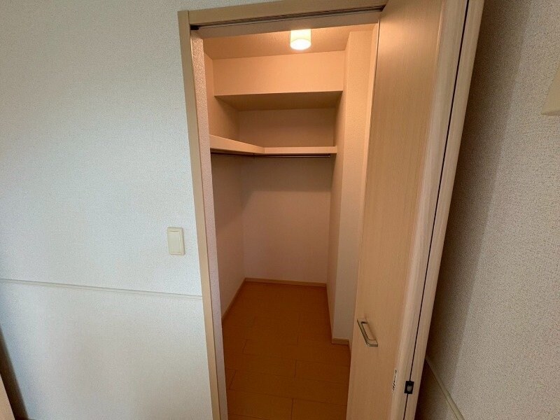 物件内観写真11　(同型参考写真)