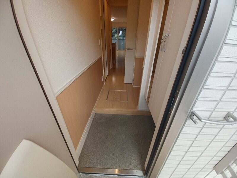 物件内観写真6　(同型反転参考写真)