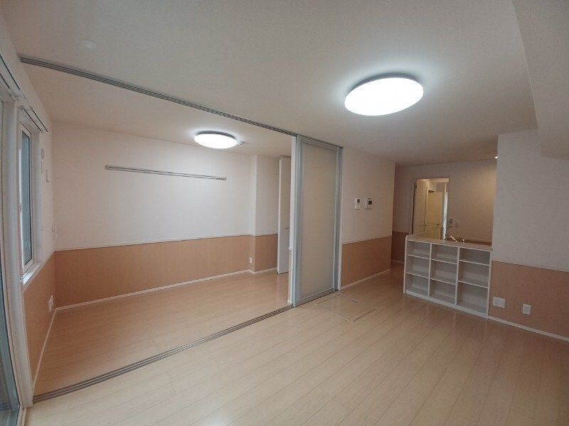 物件内観写真21　(同型反転参考写真)