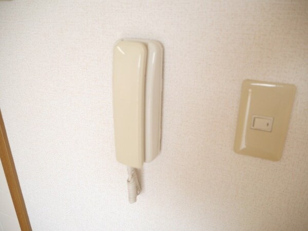 セキュリティ(同物件別部屋写真)