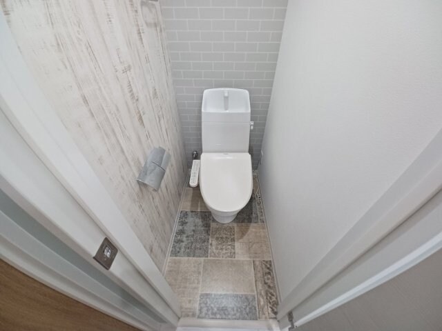 物件内観写真7　(同物件別室の画像です)