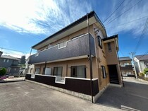 ロイヤルエースＡ棟の外観写真