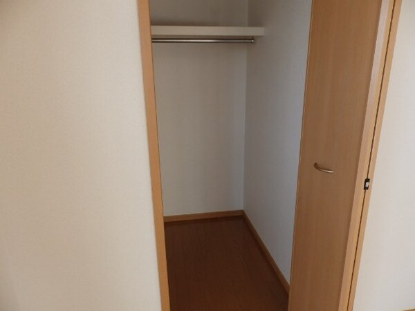 収納(同タイプの部屋写真です。)