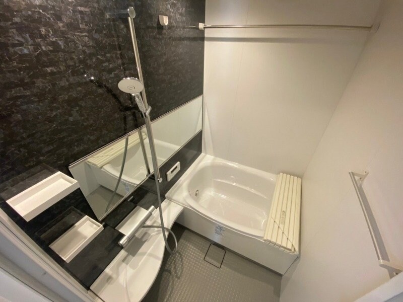 物件内観写真10　(同型参考写真)