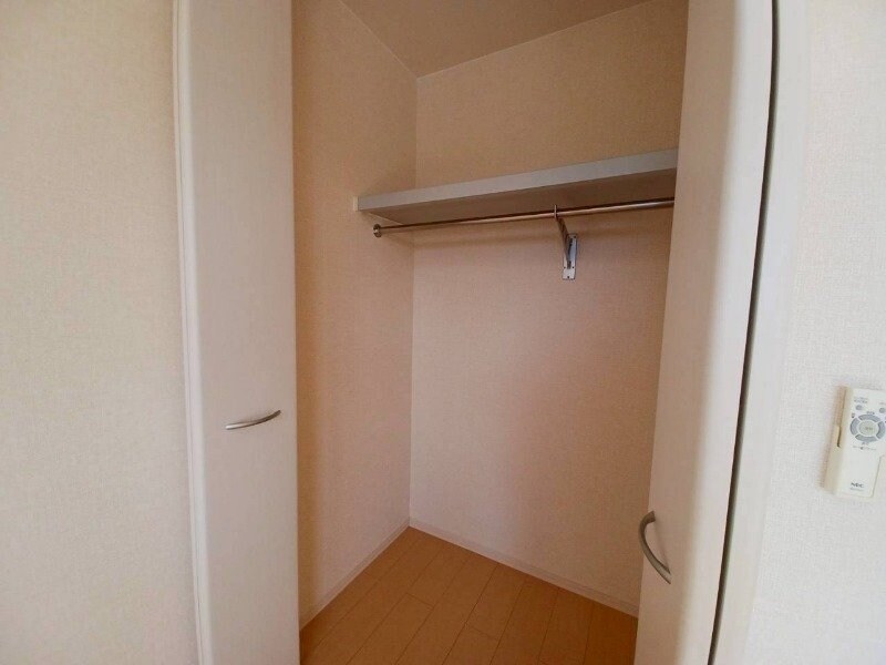 物件内観写真12　(同型参考写真)