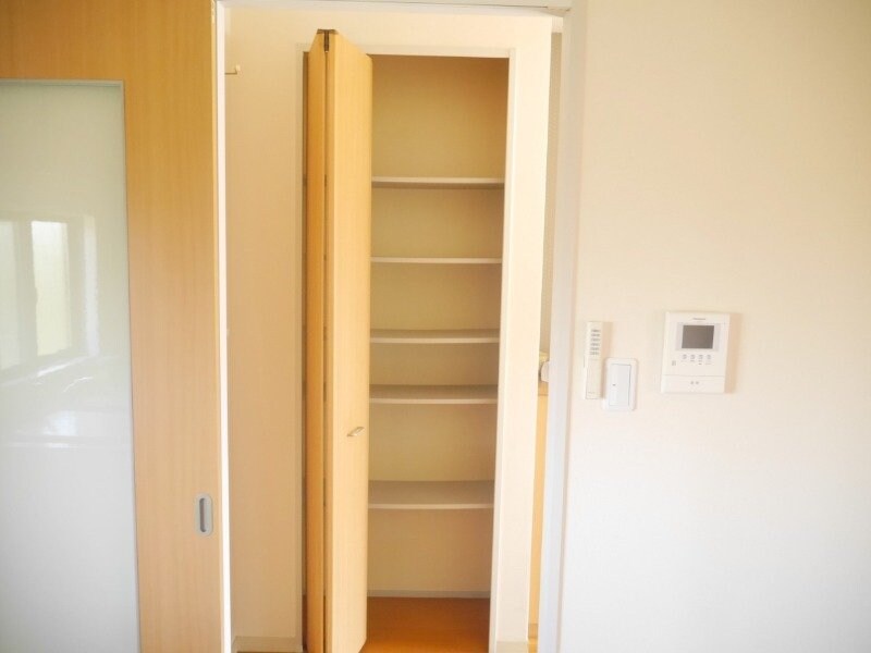 物件内観写真18　(同型反転参考写真です。)