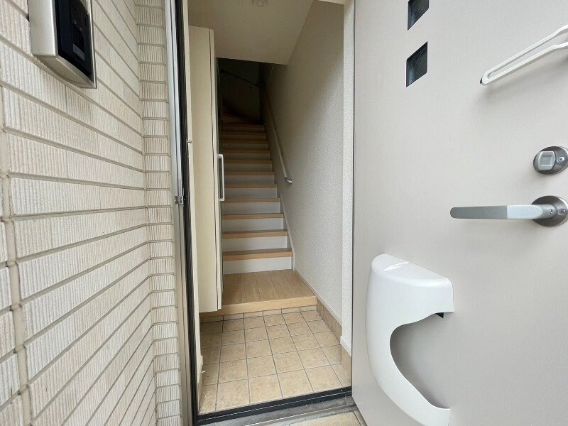 物件内観写真14　(別部屋同型反転タイプ写真です。)