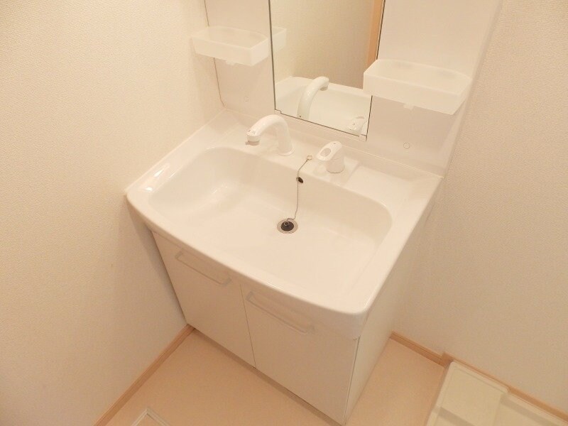 物件内観写真9　(同物件反転タイプの画像です)