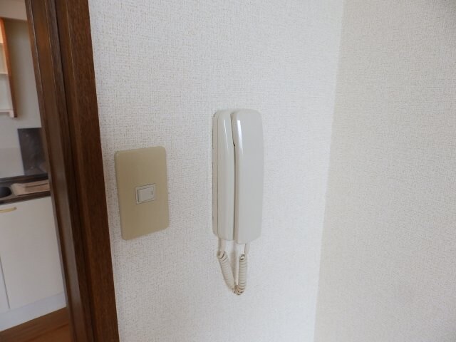 物件内観写真16　(別部屋同型反転タイプです。)