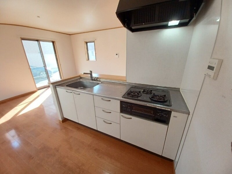 物件内観写真3　(同型参考写真です。)