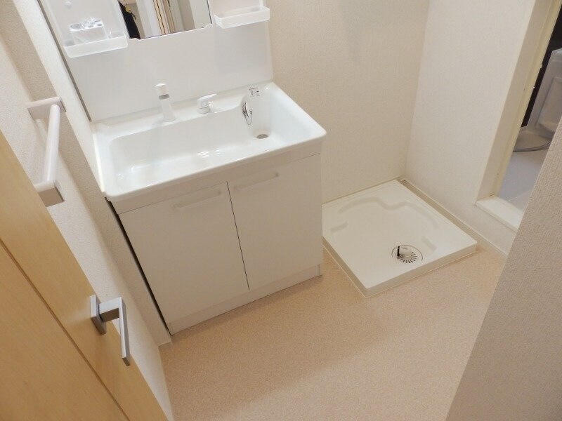 物件内観写真7　(同型参考写真です。)