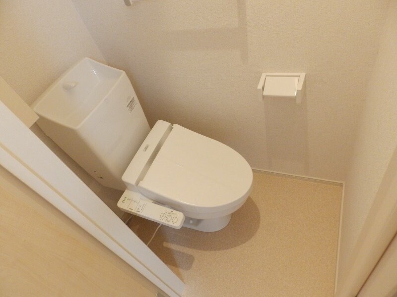 物件内観写真8　(同型参考写真です。)